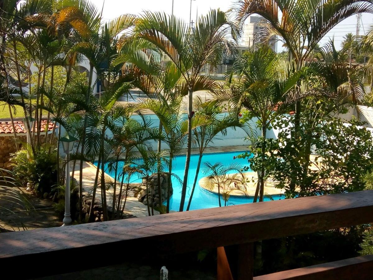 Sobrado Estiloso Com Piscina A 300 M Da Praia 卡拉瓜塔图巴 外观 照片